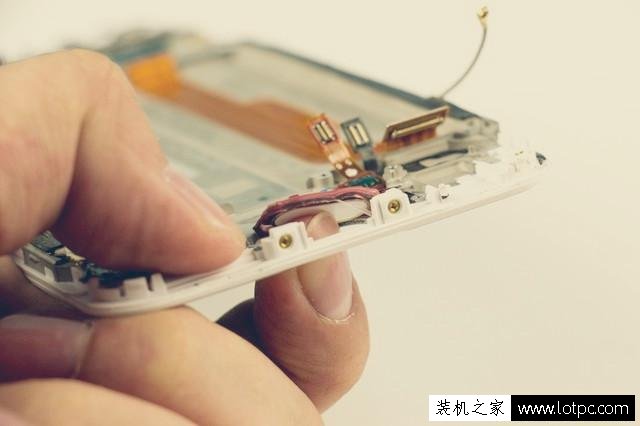 真机拆解：vivo x9内部做工怎么样？vivo x9拆机图解教程