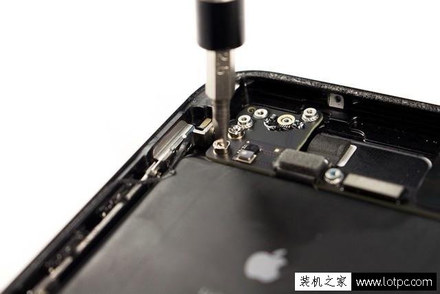 苹果iphone7 plus怎么拆机？iphone7 plus拆机图解教程及评测