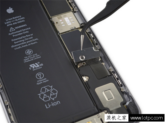 苹果iPhone 6s Plus手机更换Home键组件图解教程