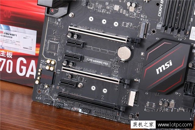 最新2017年i7-7700K/Z270/RX580组装电脑教程实录（附上电脑配置）