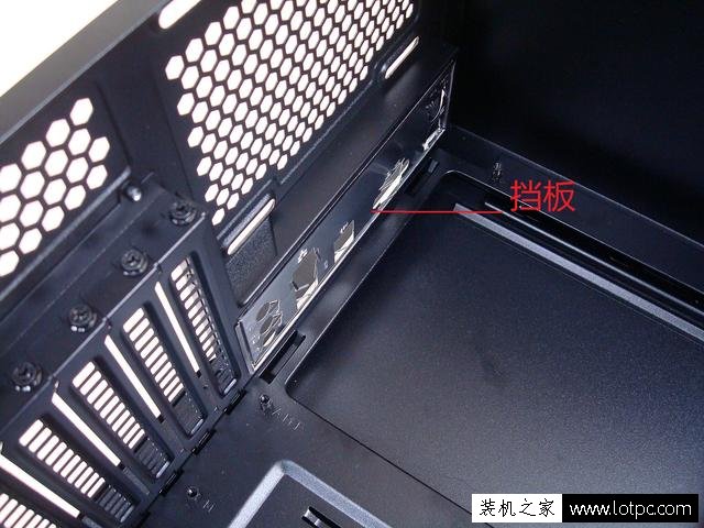 intel奔腾G4560配GTX1050组装电脑配置推荐与DIY装机全过程及评测