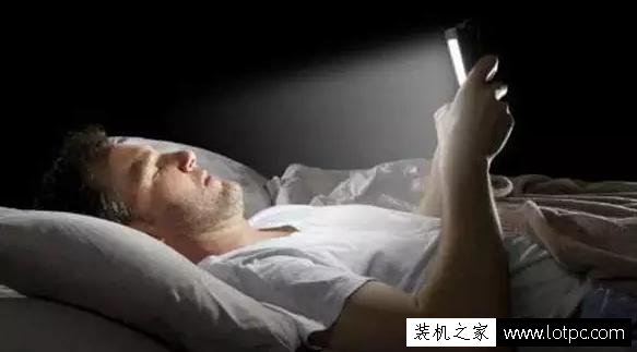 iPhone手机夜间亮度调最低还刺眼怎么办 打开弱光模式保护眼睛”